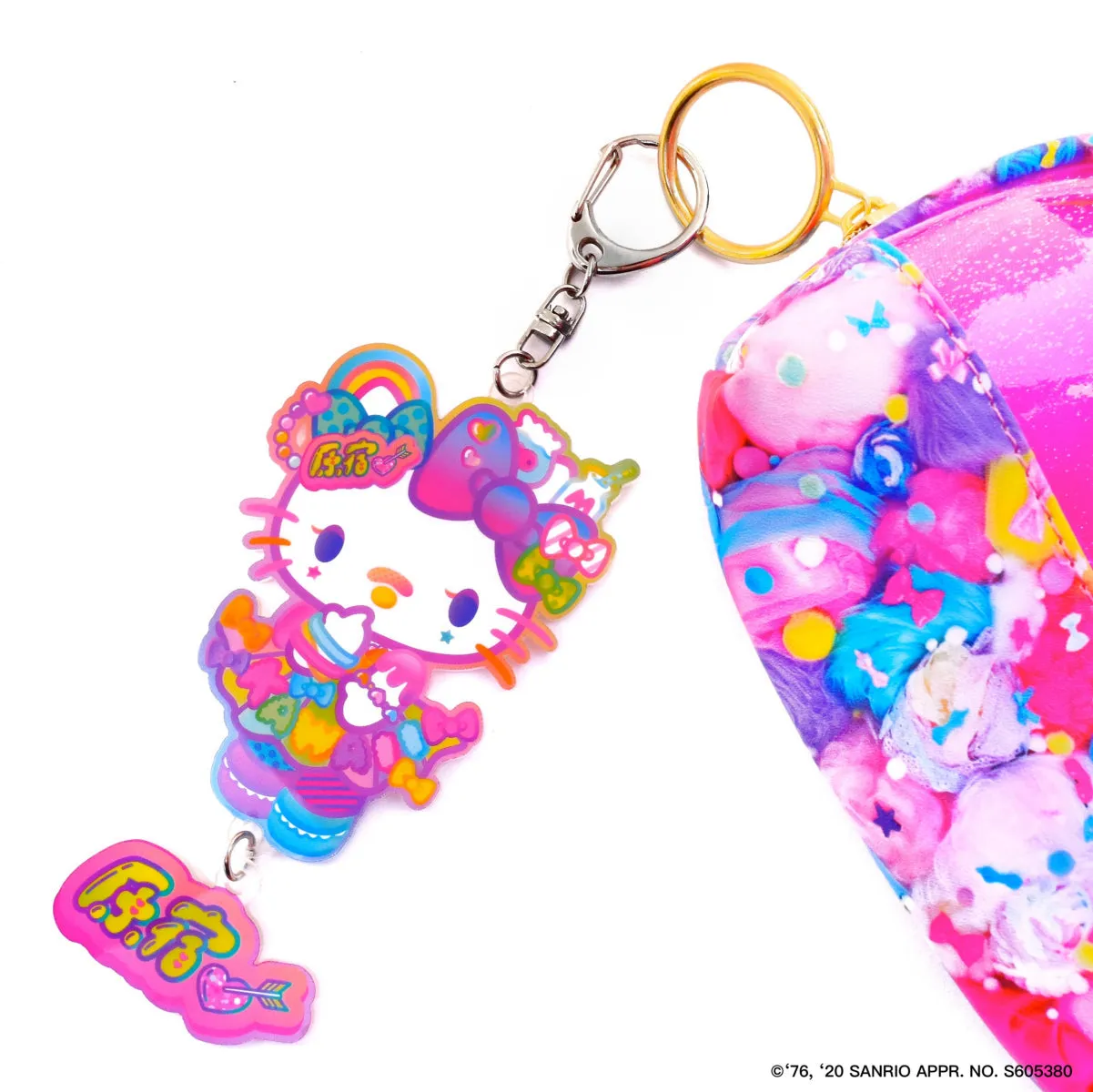 6% Dokidoki Kawaii Monster Cafe: Hello Kitty & Choppy keyrings