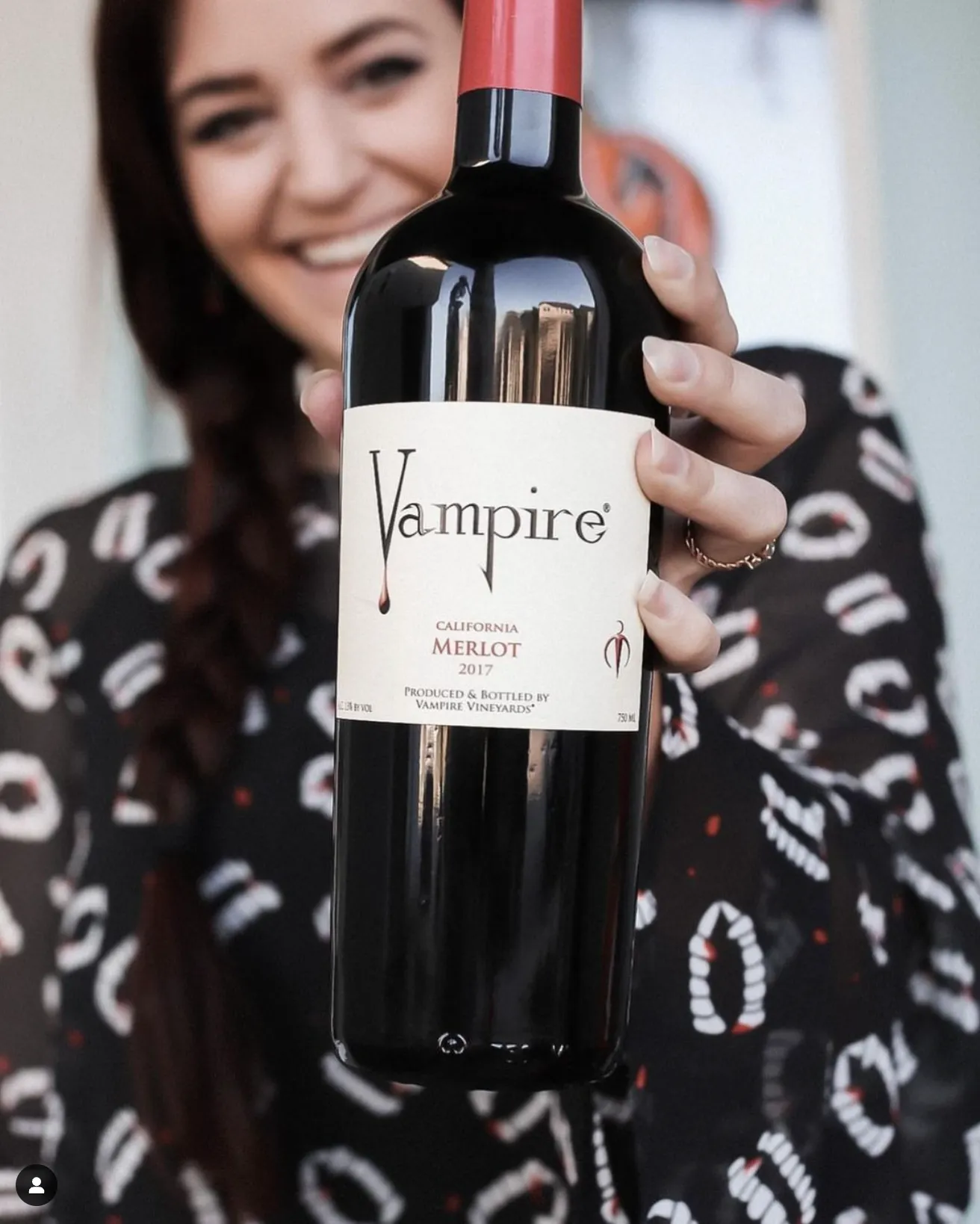 VAMPIRE® IMMORTAL WINE CLUB